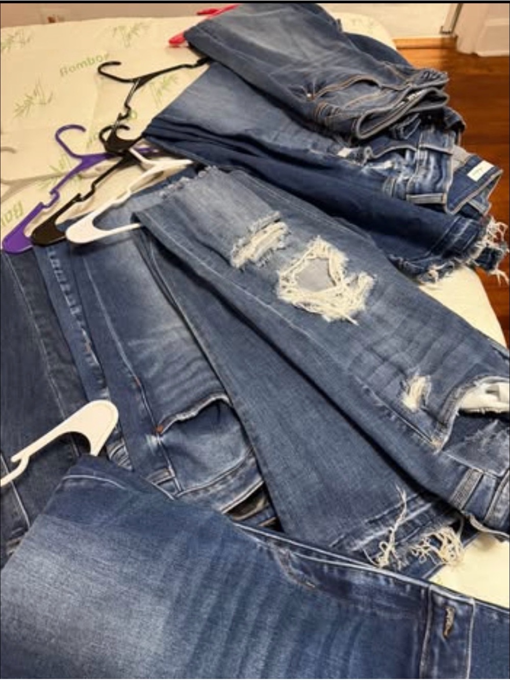 11 total pair of jeans size 15. 1 Judy Blue 5 Kancan 1 Vervet 4 Zenana. - Picture 2 of 3